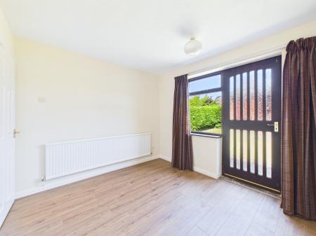 2 bedroom Semi-detached bungalow for sale in Scarisbrick Road, Rainford, St Helens, WA11