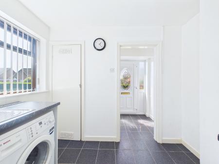 2 bedroom Semi-detached bungalow for sale in Scarisbrick Road, Rainford, St Helens, WA11