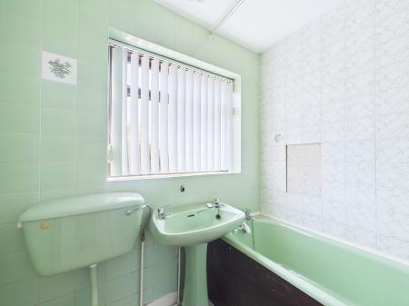 2 bedroom Semi-detached bungalow for sale in Scarisbrick Road, Rainford, St Helens, WA11