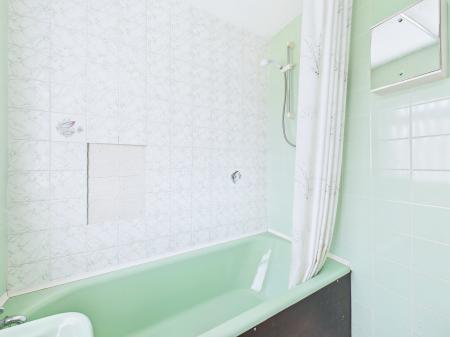 2 bedroom Semi-detached bungalow for sale in Scarisbrick Road, Rainford, St Helens, WA11
