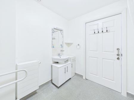2 bedroom Apartment for sale in Heyeswood, Haydock, WA11