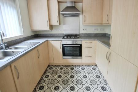 3 bedroom Town house to let in Waymark Gardens, Sutton Manor, St Helens, WA9