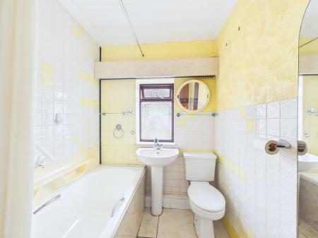 2 bedroom Semi-detached house for sale in Longview Road, Prescot, L35