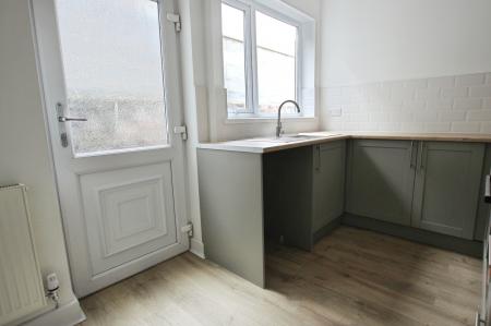 2 bedroom Terraced House to let in Brynn Street,, St Helens, WA10