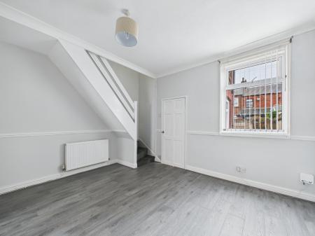 2 bedroom Terraced House to let in French Street, Toll Bar, St Helens, WA10
