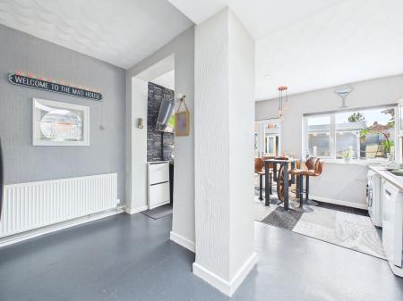 3 bedroom Semi-detached house for sale in Freckleton Road, Eccleston Hill, St Helens, WA10