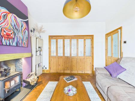 3 bedroom Semi-detached house for sale in Freckleton Road, Eccleston Hill, St Helens, WA10