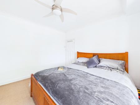 3 bedroom Semi-detached house for sale in Freckleton Road, Eccleston Hill, St Helens, WA10