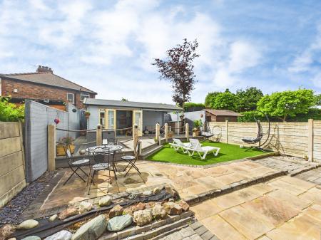 3 bedroom Semi-detached house for sale in Freckleton Road, Eccleston Hill, St Helens, WA10