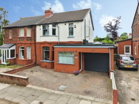 Freckleton Road, Eccleston Hill, St Helens, WA10