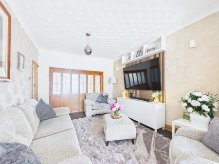3 bedroom Semi-detached house for sale in Freckleton Road, Eccleston Hill, St Helens, WA10