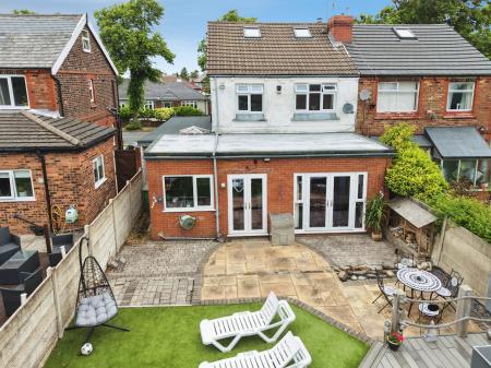 3 bedroom Semi-detached house for sale in Freckleton Road, Eccleston Hill, St Helens, WA10