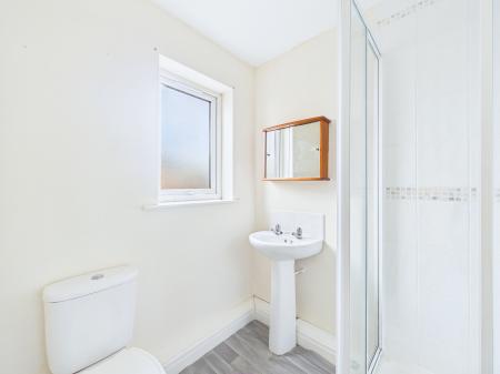 2 bedroom Flat for sale in Greenway Court Lascelles Street, Parr, St Helens, WA9