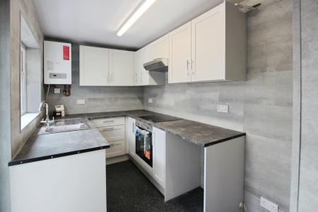 2 bedroom Terraced House to let in Gleave Street, St Helens, WA10