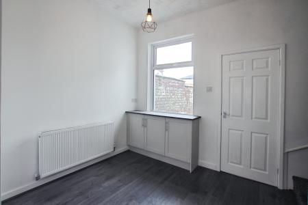 2 bedroom Terraced House to let in Gleave Street, St Helens, WA10