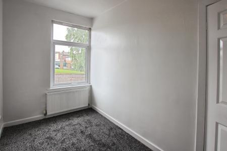 2 bedroom Terraced House to let in Gleave Street, St Helens, WA10