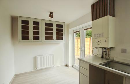 2 bedroom Town house to let in County Drive, The Shires, St Helens, WA10