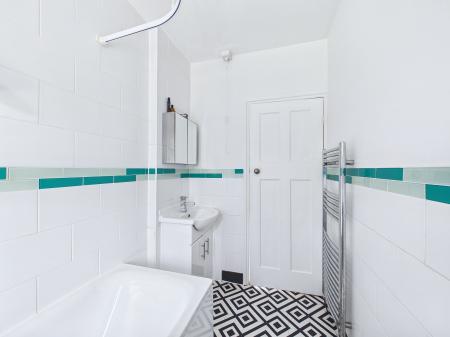 2 bedroom Terraced House for sale in Vista Road, Newton-le-Willows, WA12