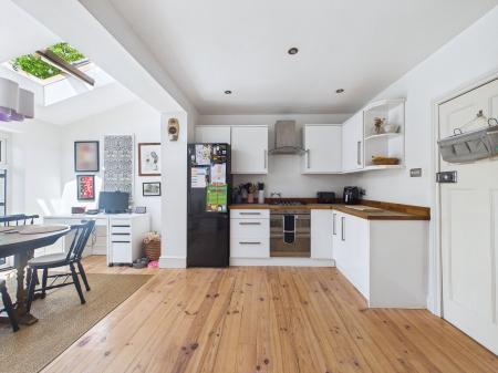 2 bedroom Terraced House for sale in Vista Road, Newton-le-Willows, WA12