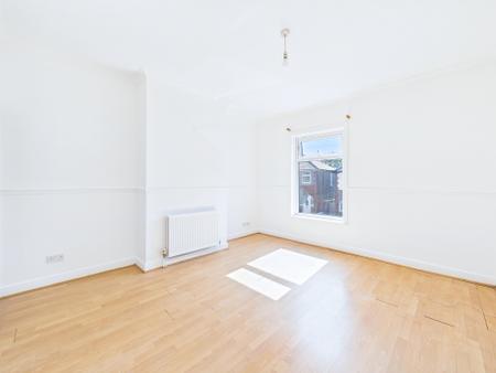 2 bedroom Terraced House for sale in Park Street, Haydock, WA11