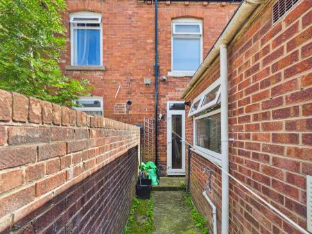 2 bedroom Terraced House for sale in Park Street, Haydock, WA11