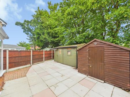 3 bedroom Town house for sale in Tall Trees, Sherdley Park, St Helens, WA9