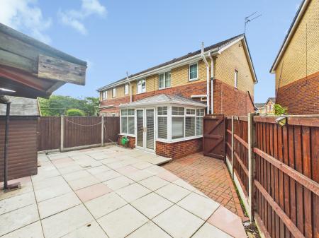3 bedroom Town house for sale in Tall Trees, Sherdley Park, St Helens, WA9