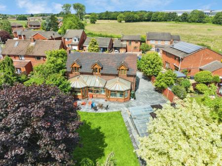 5 bedroom Detached house for sale in Avery Road, Haydock, St Helens, WA11