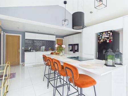 5 bedroom Detached house for sale in Avery Road, Haydock, St Helens, WA11