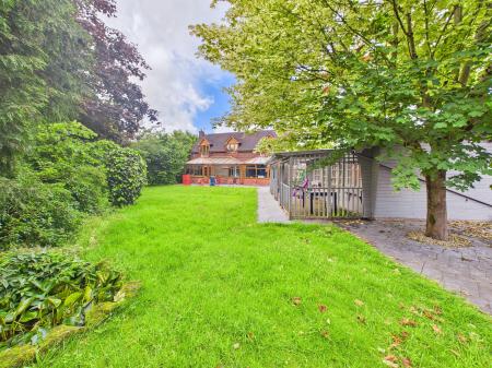 5 bedroom Detached house for sale in Avery Road, Haydock, St Helens, WA11