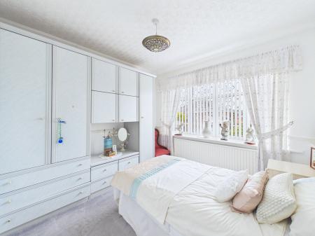 2 bedroom Bungalow for sale in Hyacinth Close, Haydock, WA11