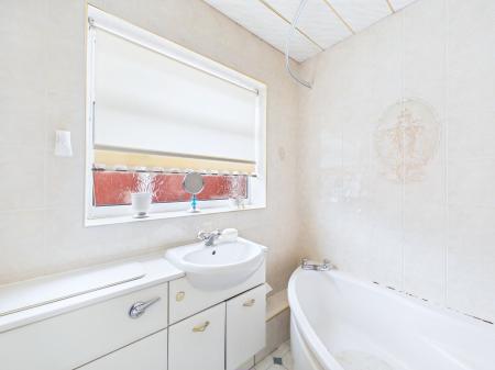 2 bedroom Bungalow for sale in Hyacinth Close, Haydock, WA11