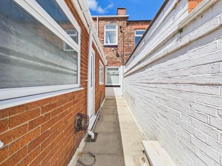 2 bedroom Terraced House for sale in Sidney Street, Newtown, St Helens, WA10