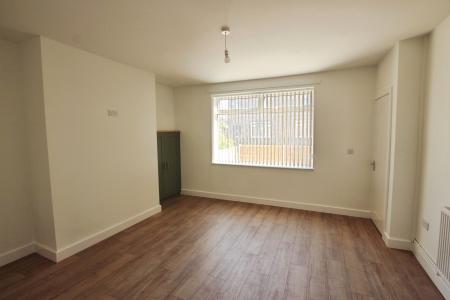 3 bedroom Semi-detached house to let in Beresford street, Thatto Heath, St Helens, WA9