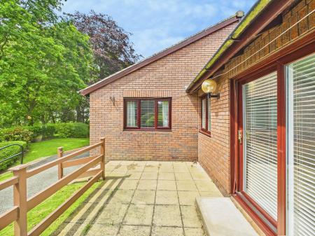 2 bedroom Bungalow for sale in Crank Road, Crank, St Helens, WA11