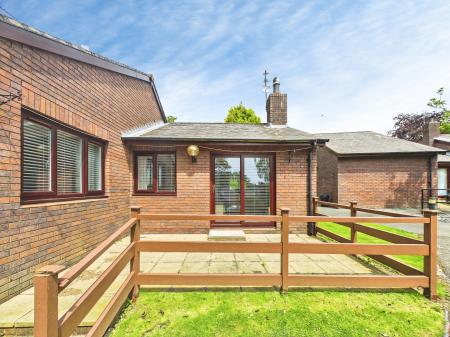2 bedroom Bungalow for sale in Crank Road, Crank, St Helens, WA11