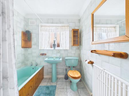 2 bedroom Bungalow for sale in Hyacinth Close, Haydock, WA11