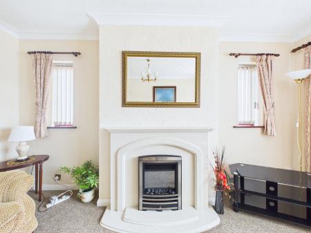 2 bedroom Bungalow for sale in Hyacinth Close, Haydock, WA11