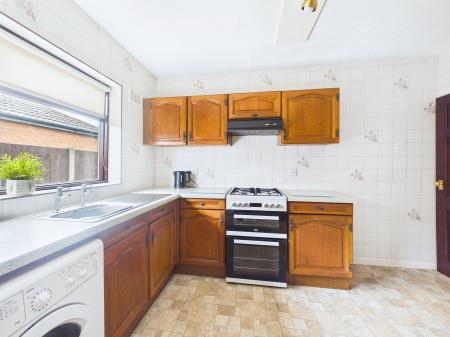 2 bedroom Bungalow for sale in Hyacinth Close, Haydock, WA11