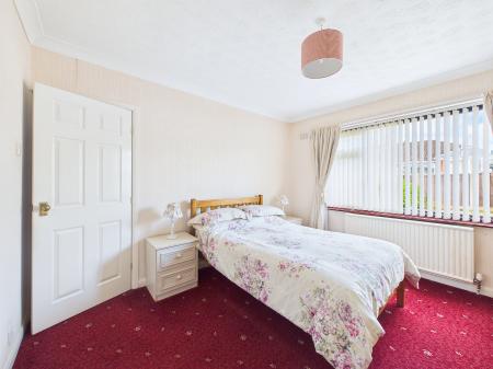 2 bedroom Bungalow for sale in Hyacinth Close, Haydock, WA11