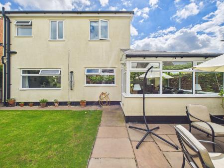 3 bedroom Detached house for sale in Wells Avenue, Billinge, Billinge, WN5