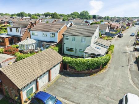 3 bedroom Detached house for sale in Wells Avenue, Billinge, Billinge, WN5