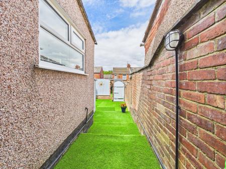 2 bedroom Terraced House for sale in Gladstone Street, Newtown, St Helens, WA10