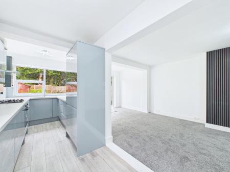 4 bedroom Semi-detached house for sale in St Georges Avenue, Windle, St Helens, WA10