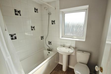 3 bedroom Semi-detached house to let in Ramford Street, Peasley Cross, St Helens, WA9