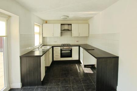 3 bedroom Semi-detached house to let in Ramford Street, Peasley Cross, St Helens, WA9