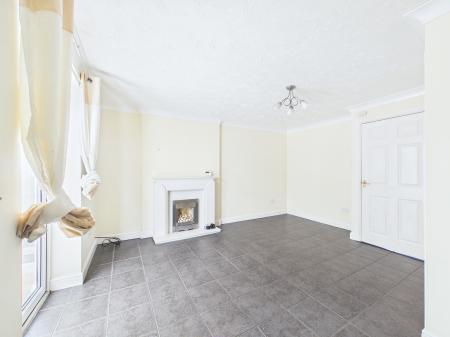 2 bedroom Terraced House for sale in Ravenhead Road, Toll Bar, St Helens, WA10