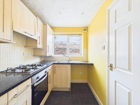 2 bedroom Terraced House for sale in Ravenhead Road, Toll Bar, St Helens, WA10