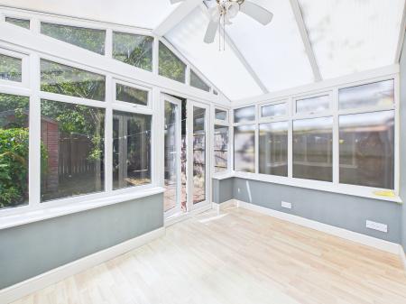 2 bedroom Terraced House for sale in Ravenhead Road, Toll Bar, St Helens, WA10
