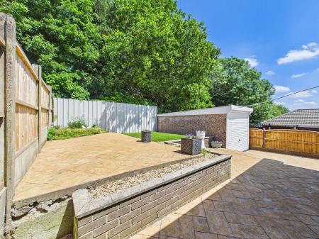 2 bedroom Semi-detached bungalow for sale in Heathfield Avenue, Thatto Heath, St Helens, WA9